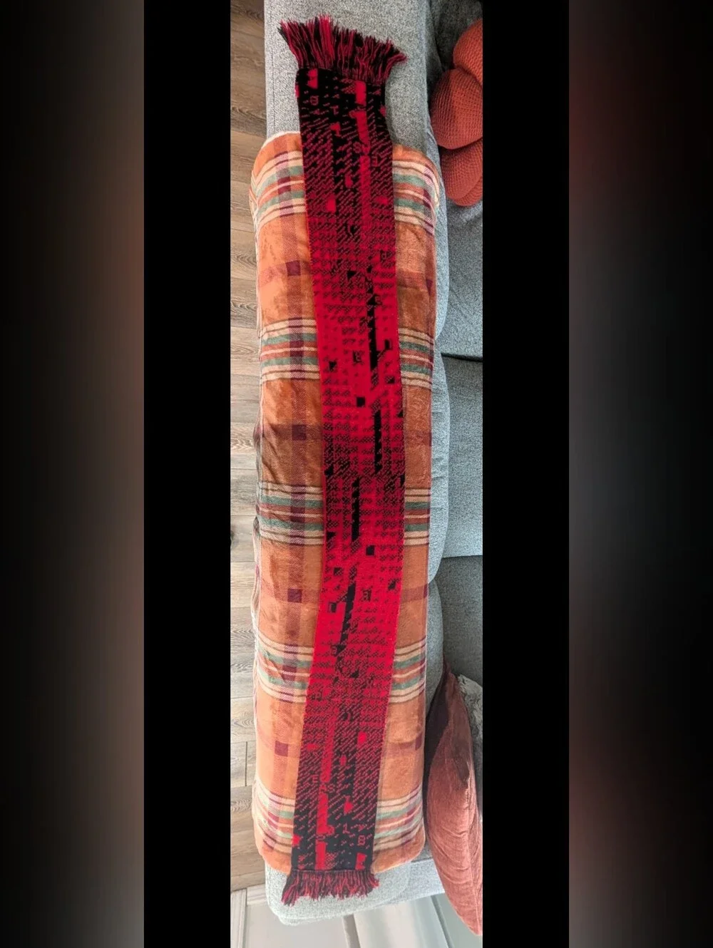 PAX Red Graphic Knit Scarf